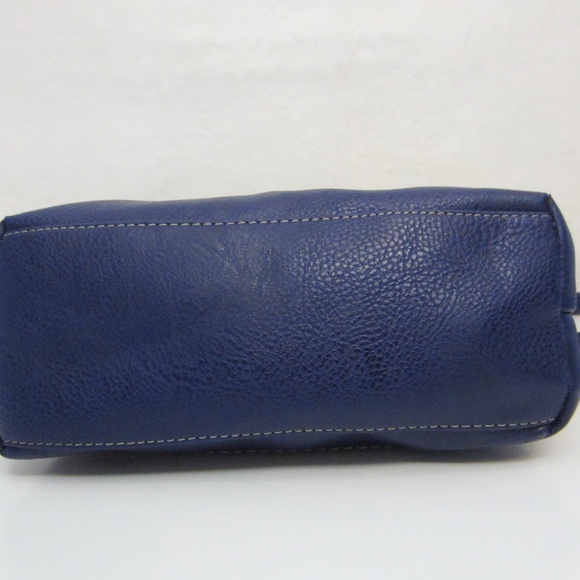 BOC Vinyl Blue Faux Leather Crossbody Adjustable Strap Medium Zip Close - Picture 10 of 16